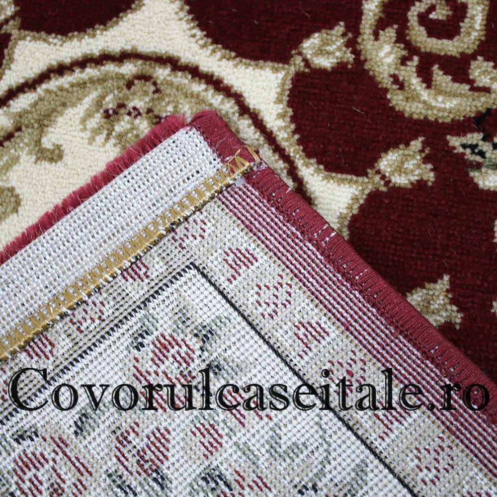 Covor Clasic Fir Scurt Visiniu