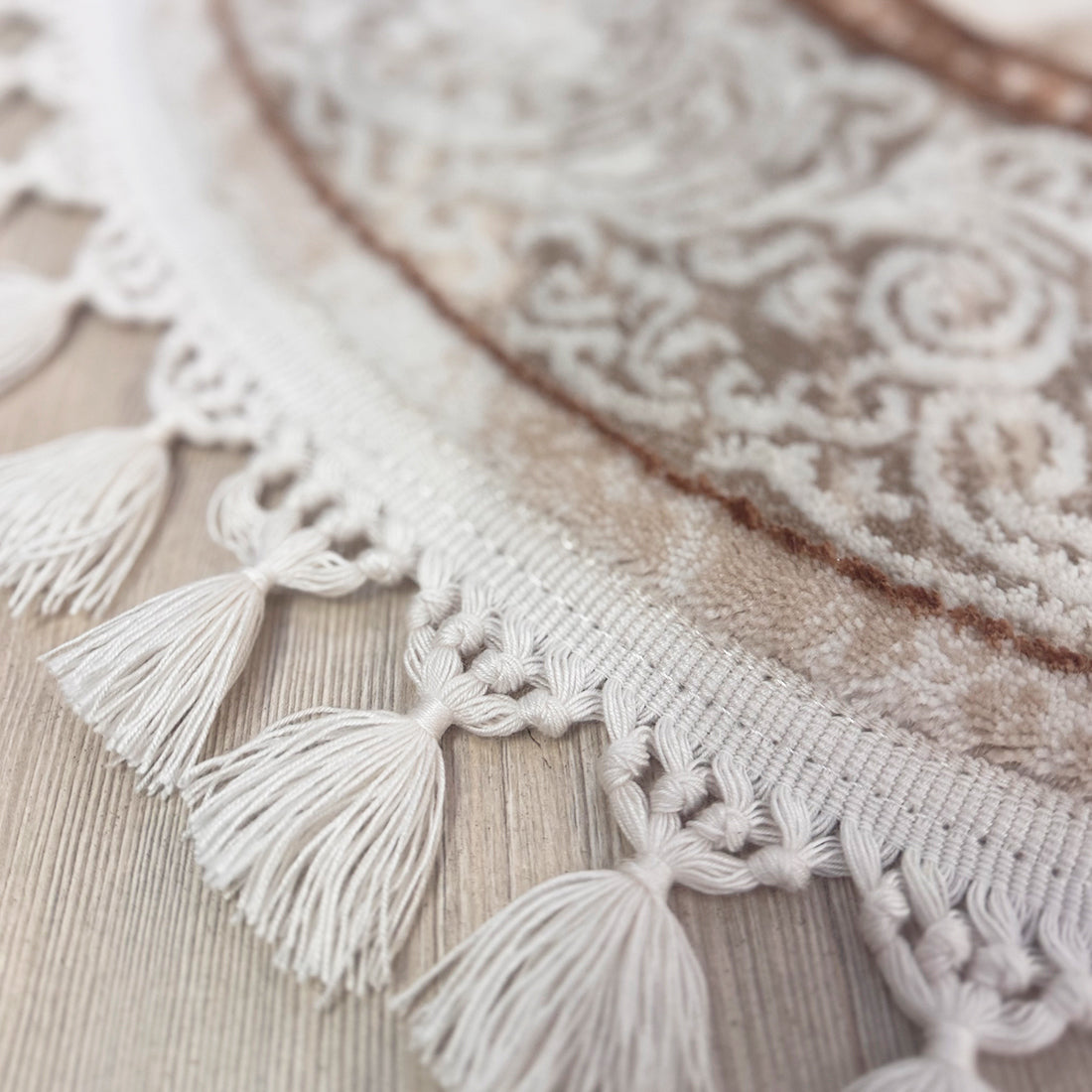 Covor oval Deluxe cu Franjuri Crem, Bej, Maro